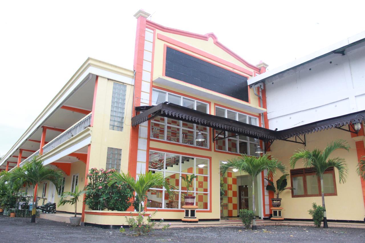 Sinar Bintang Hotel Cepu Εξωτερικό φωτογραφία